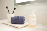How to Organize Your Bathroom and Reduce Countertop Clutter